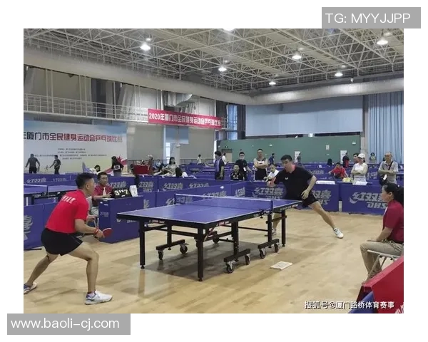 重庆乒乓球队的节奏揭秘：乒乓球巨献背后的故事与精神